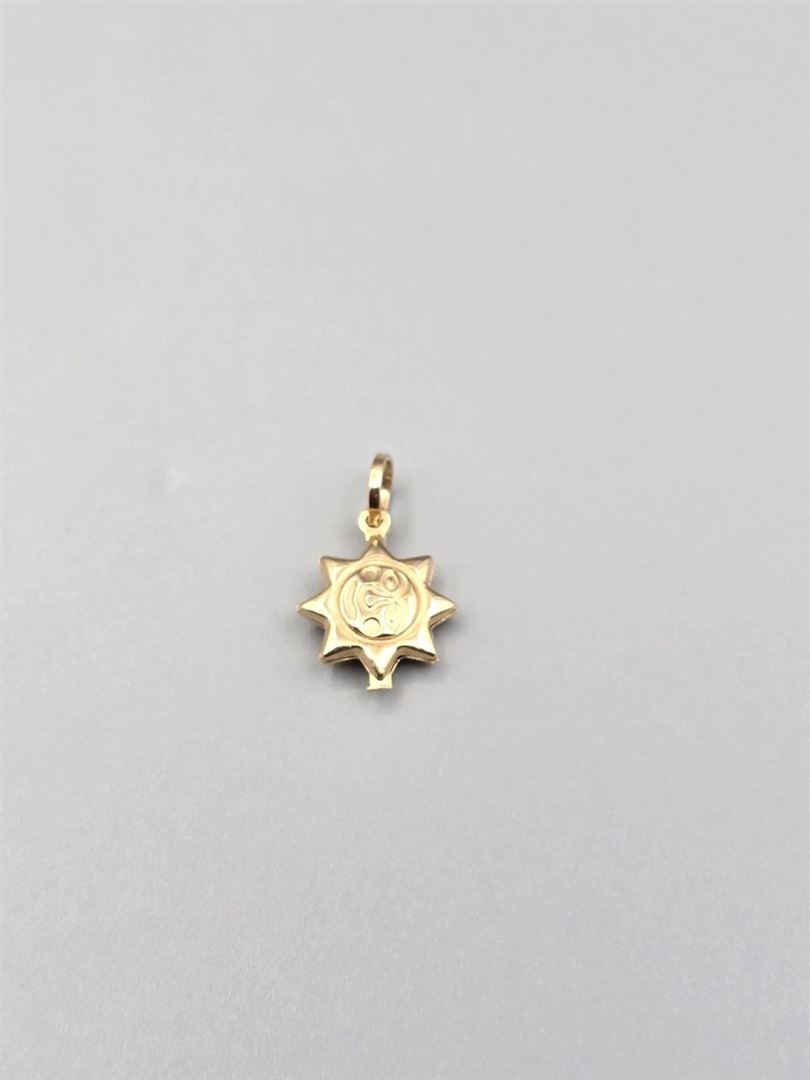 اویز خورشید