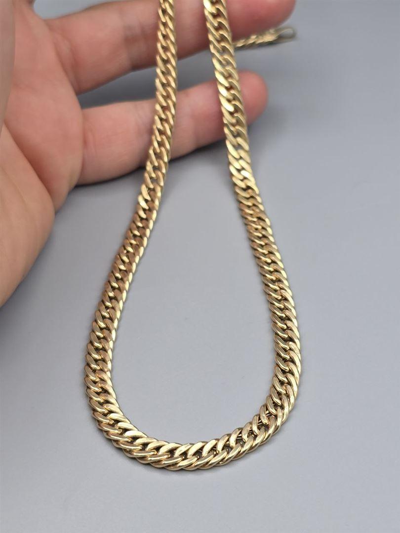 گردنبند سیسیلی
