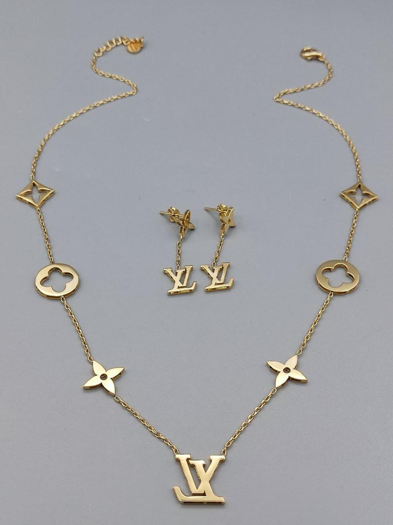 گوشواره لویی ویتون